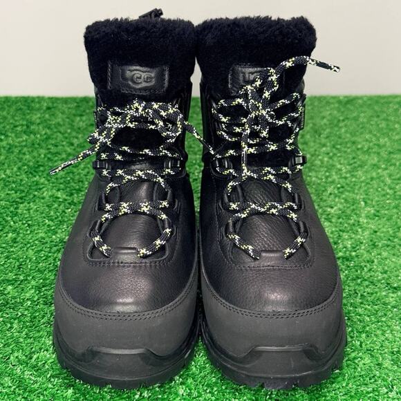 UGG Shasta Mid GORE-TEX Waterproof Boots Black Men’s 6 Hiking Outdoor NEW main image 6